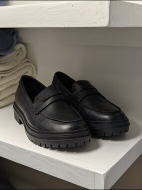 Quince Black Italian Leather Lug Sole Penny Loafers Size 9 Women's NEW